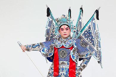 EA 2023财年Q1财报：F1和FIFA表现超预期 双轮驱动增长